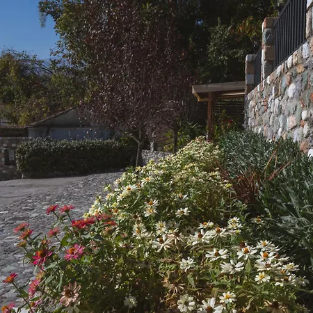 Alkyonis & * Káto Loutrákion