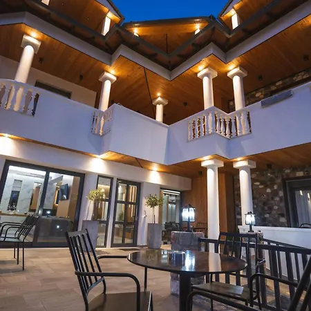 阿尔卡尤妮斯spa公寓式酒店 *