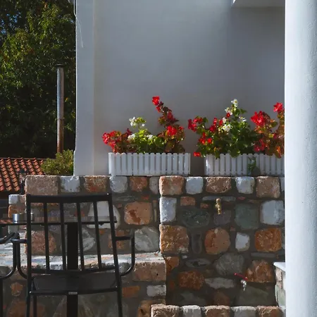 阿尔卡尤妮斯spa公寓式酒店 *