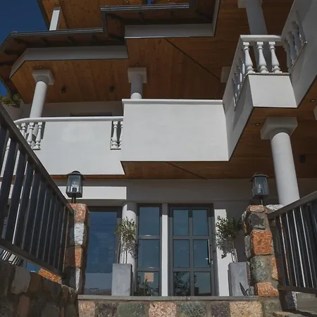 Alkyonis & Káto Loutrákion