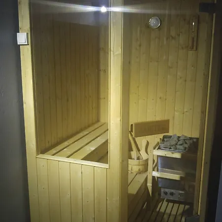 Alkyonis & Szálloda