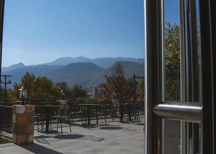 Alkyonis & Ξενοδοχείο *