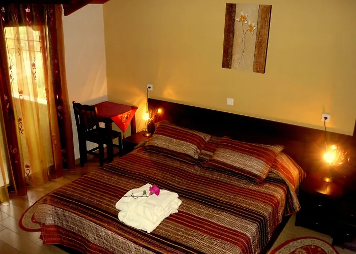 Alkyonis & Ξενοδοχείο *