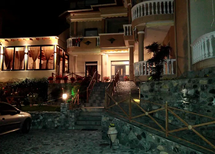 Alkyonis & Ξενοδοχείο